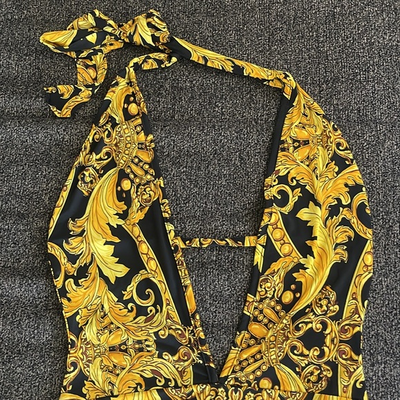 FASHION NOVA ROYALTY SUNSUIT SET Style FN 30537 Black & Gold Sz M New with tags - Picture 6 of 17